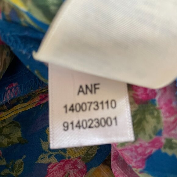 Abercrombie‎ & Fitch Sheer Floral Ruffle Tank Top, Front Buttons, Blue, Pink, S - Picture 5 of 6